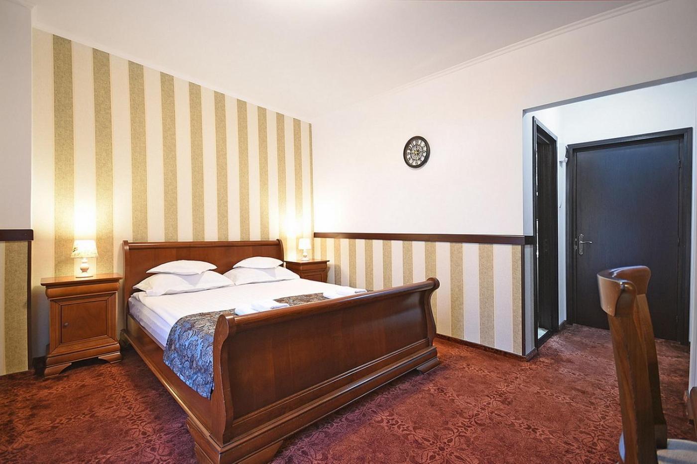 Hotel Moldavia Slănic-Moldova Extérieur photo