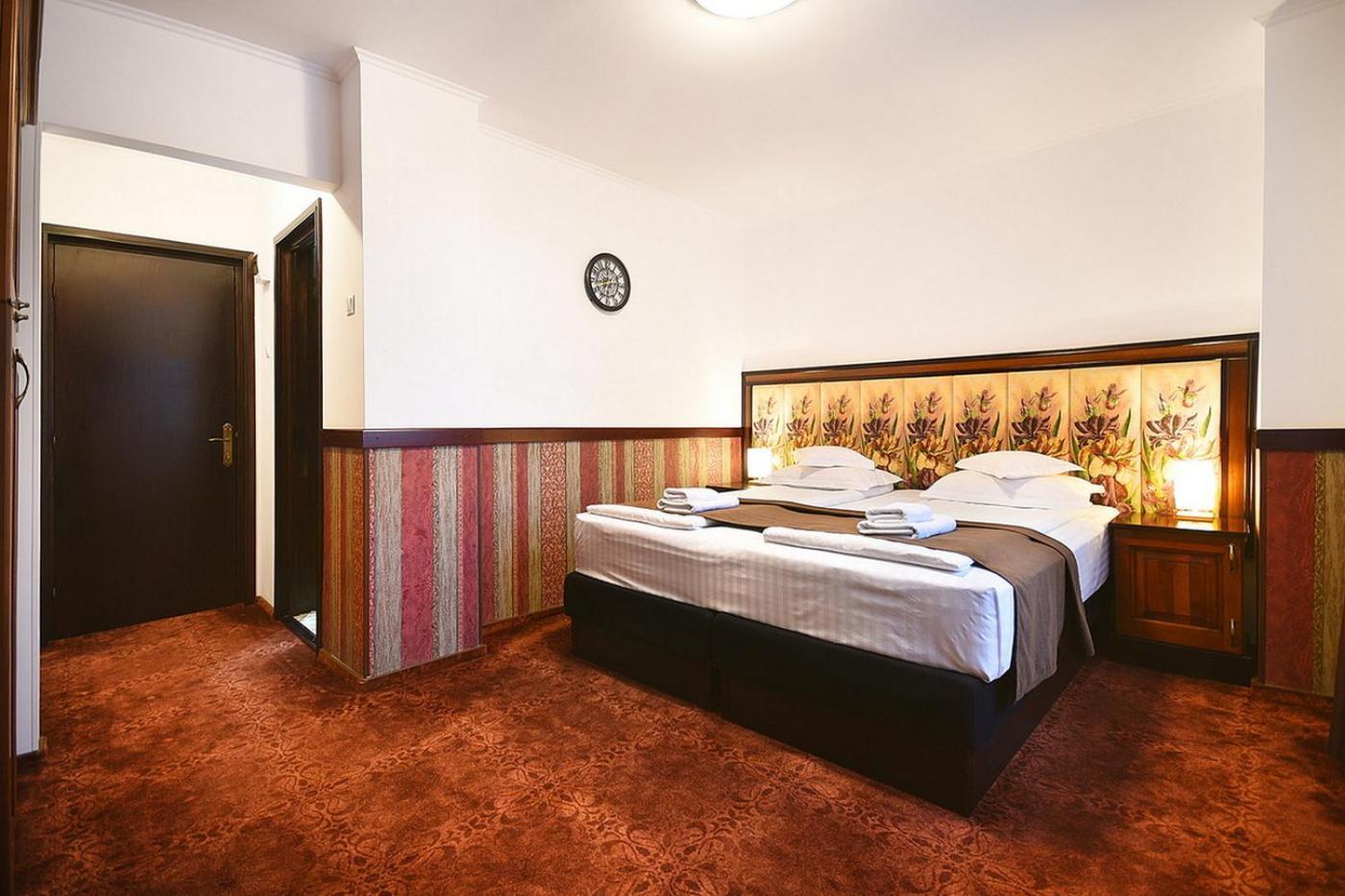Hotel Moldavia Slănic-Moldova Extérieur photo